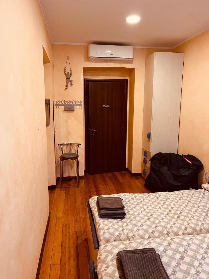 Casa Friends Lingotto Ospedali Metro Spezia Ξενοδοχείο Τορίνο Εξωτερικό φωτογραφία